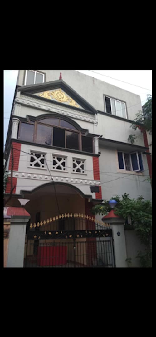 Royal Comfort Men's PG Hostel- Vadapalani 1 — PG in Vadapalani, ,  Chennai
