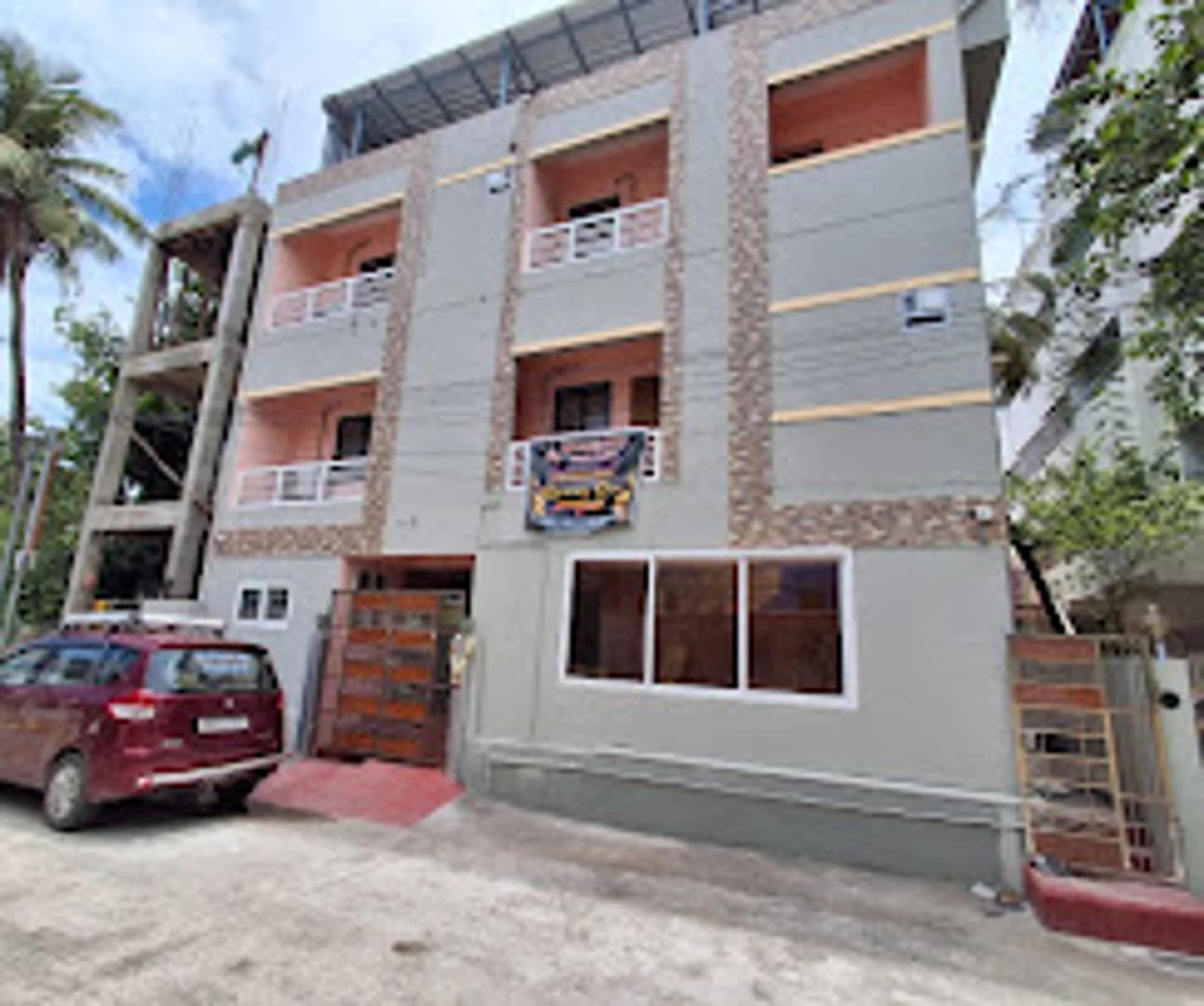 Aham Luxury Ladies Hostel — PG in Perungalathur, Chennai