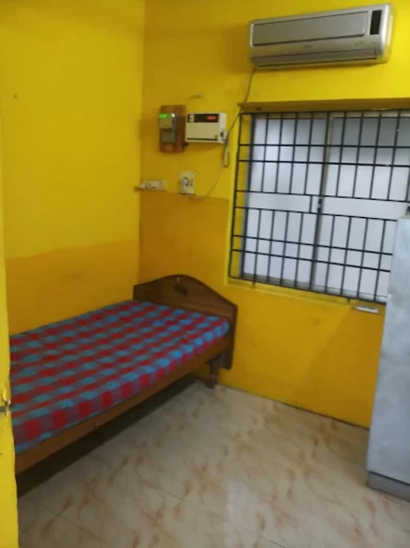 ARVIND MEN'S HOSTEL — PG in Nanganallur, Chennai