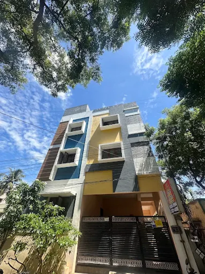 OMKAR GENTS HOSTEL — PG in sholinganallur, chennai