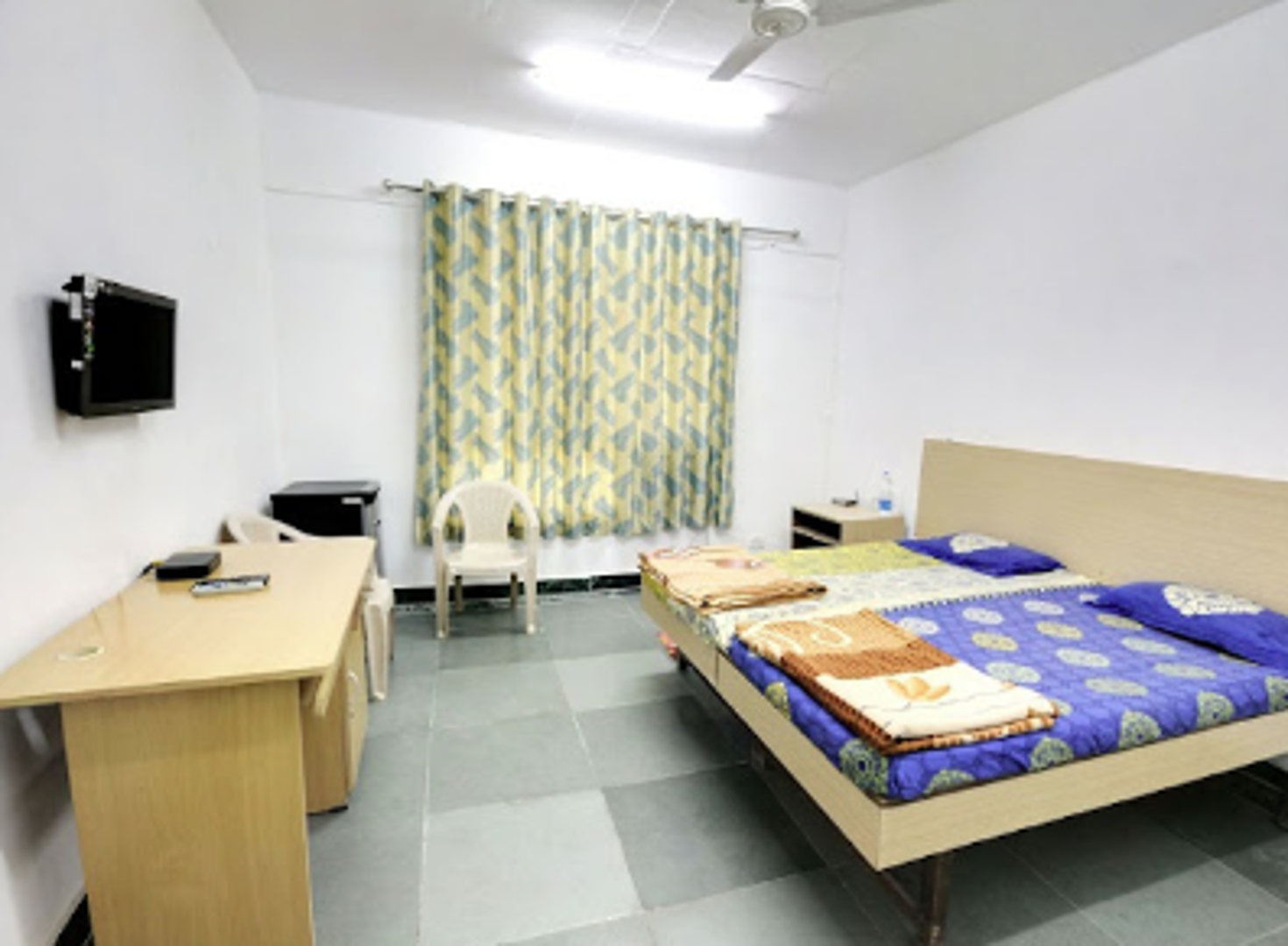 Mother Teresa Ladies Hostel — PG in  Palavanthangal,  Chennai