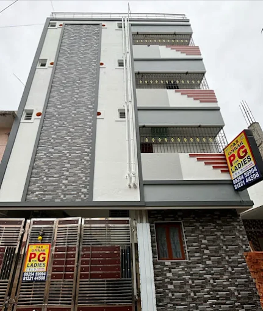 OMKAR LADIES HOSTEL — PG in Sholinganallur, Chennai