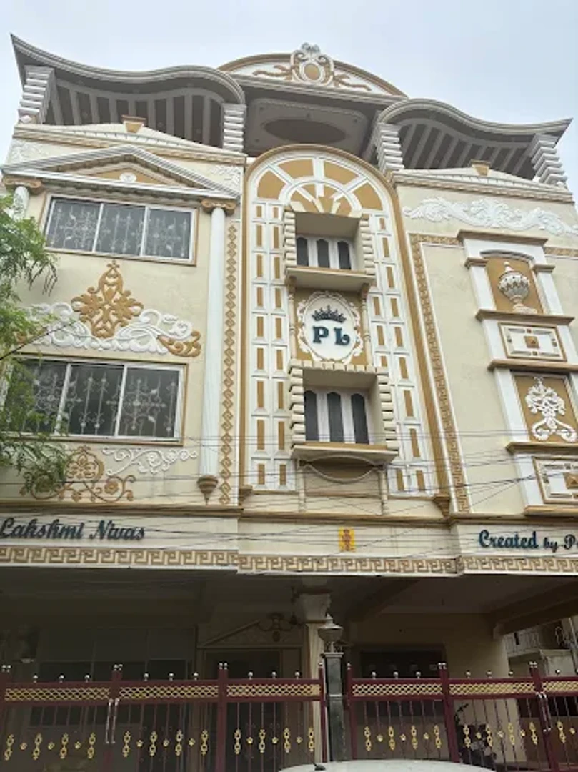 SELVA PG ELITE — PG accommodation in Porur,, Chennai