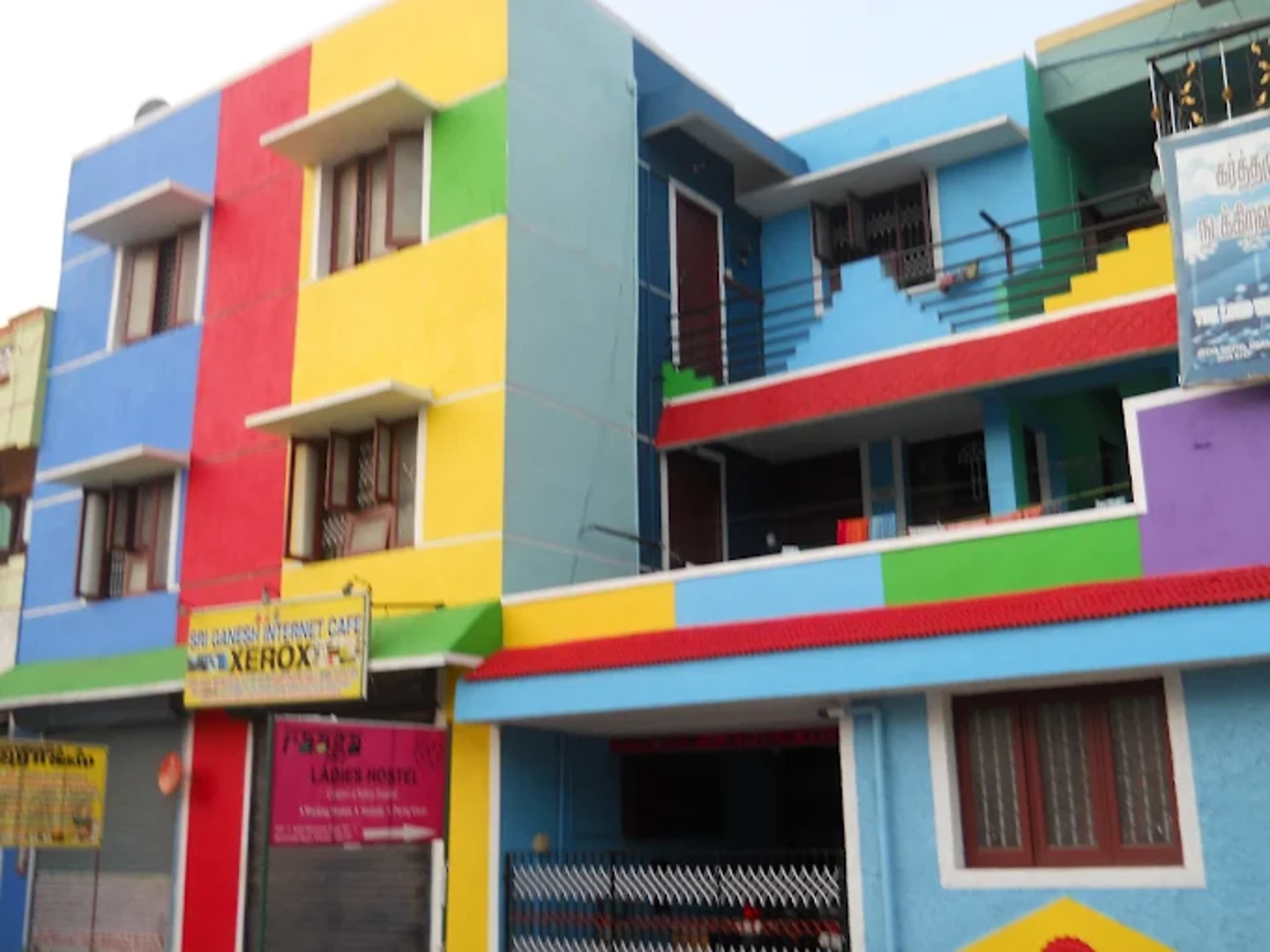 Raaga Ladies (PG) Hostel in Maraimalai Nagar — PG accommodation in Maraimalai Nagar, Chennai