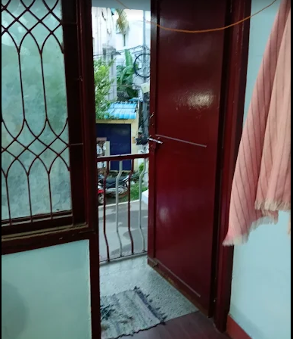 Kailaya Gudil Men's PG - Annanagar — PG accommodation in Anna Nagar West,  Chennai