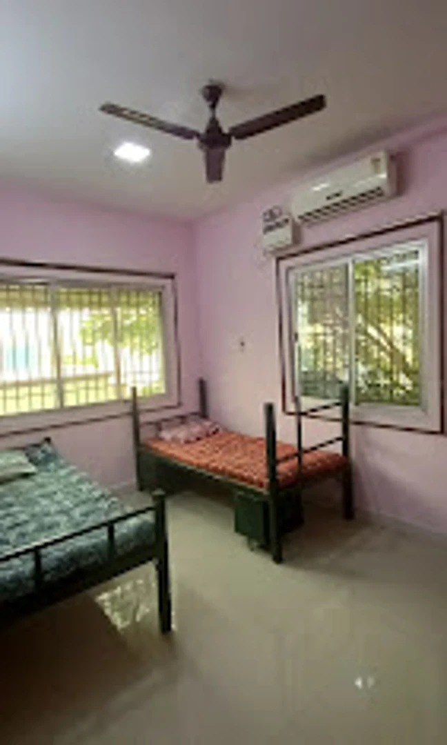 Mary Men's hostel- Mudichur — PG accommodation in Mudichur, Chennai