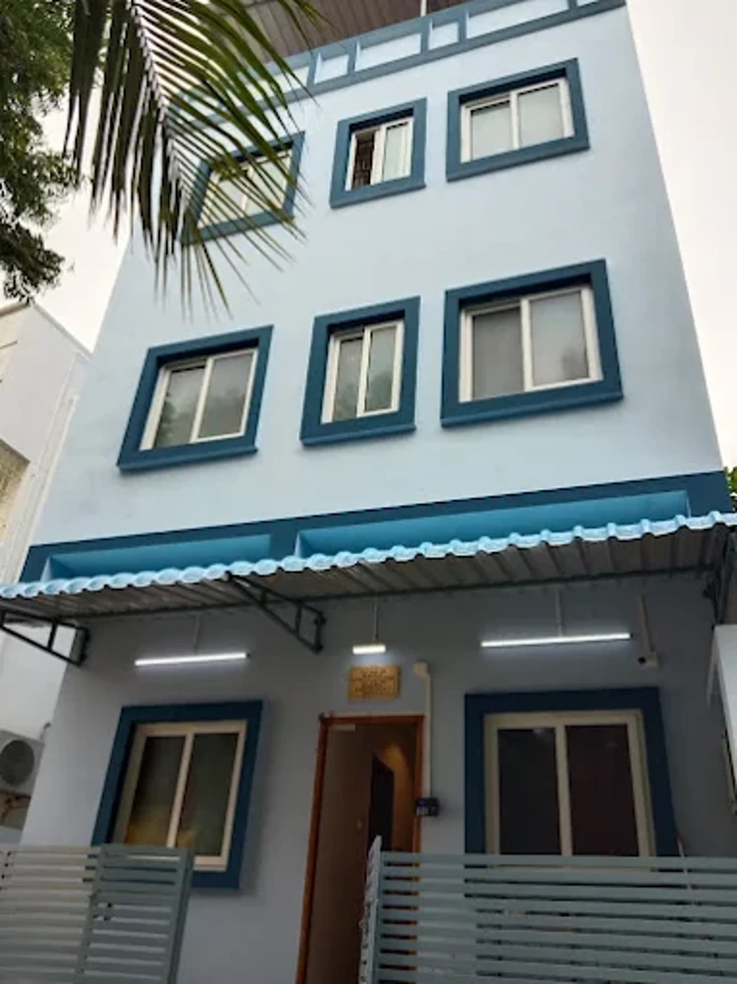 KAAYAL MEN'S HOSTEL — PG in Keelkattalai, Chennai