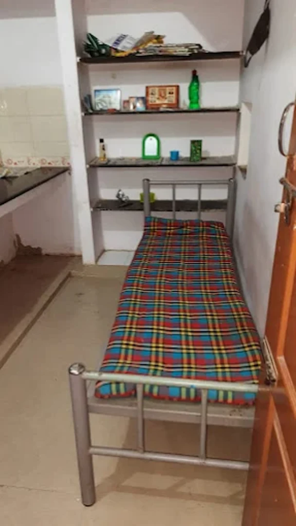 Jayalakshmi Mens PG Hostel — PG accommodation in Nungambakkam, Chennai