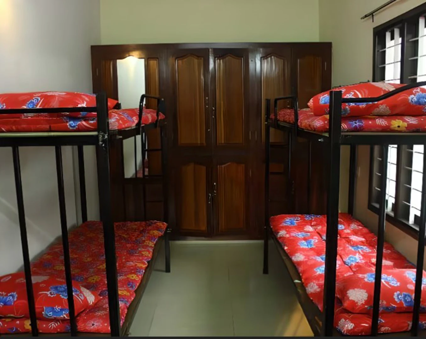 Jesus Ladies Hostel — PG accommodation in Vadapalani, Chennai