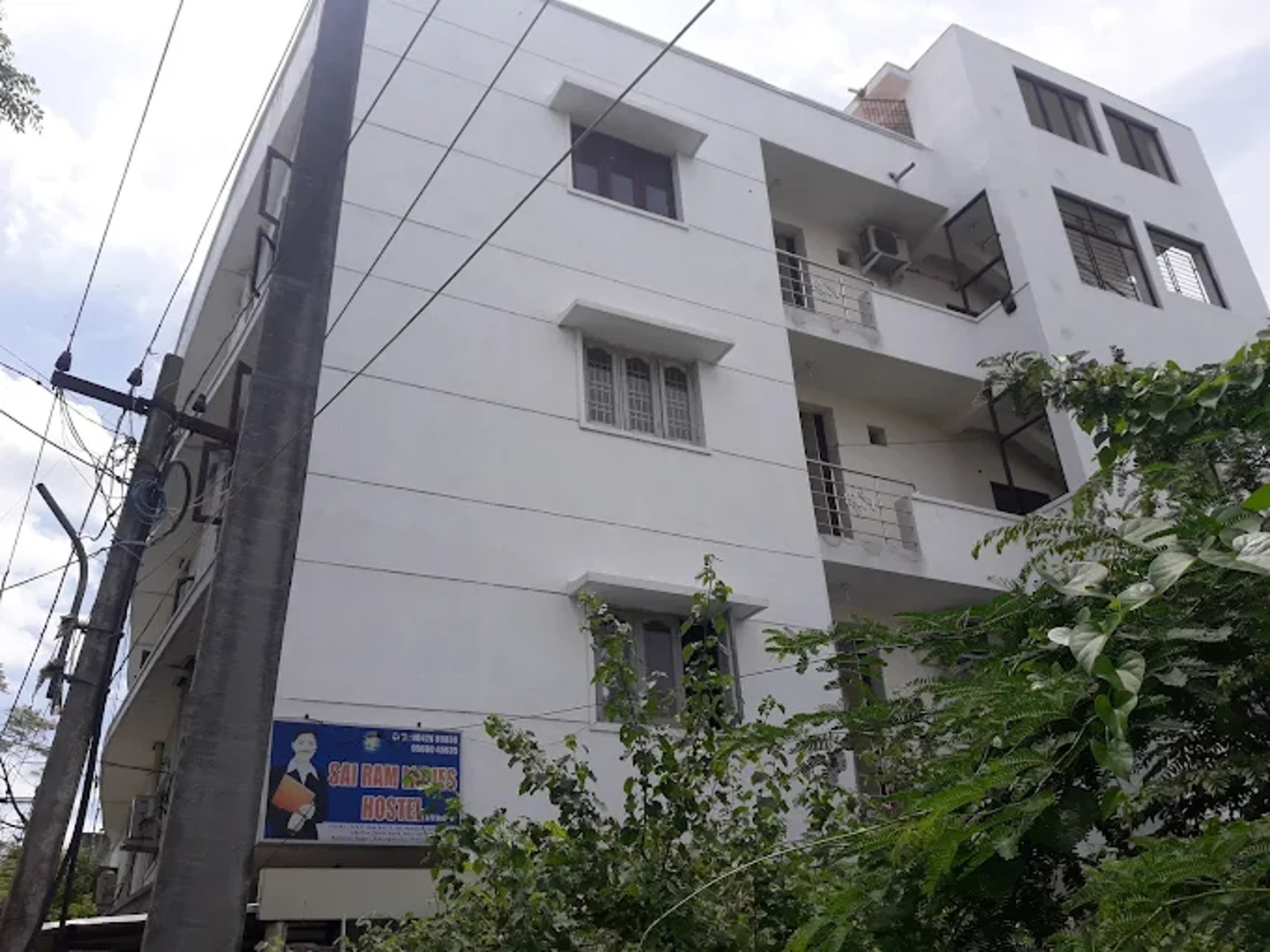 Sai Ram Ladies Hostel — PG accommodation in Semmanjeri, Chennai