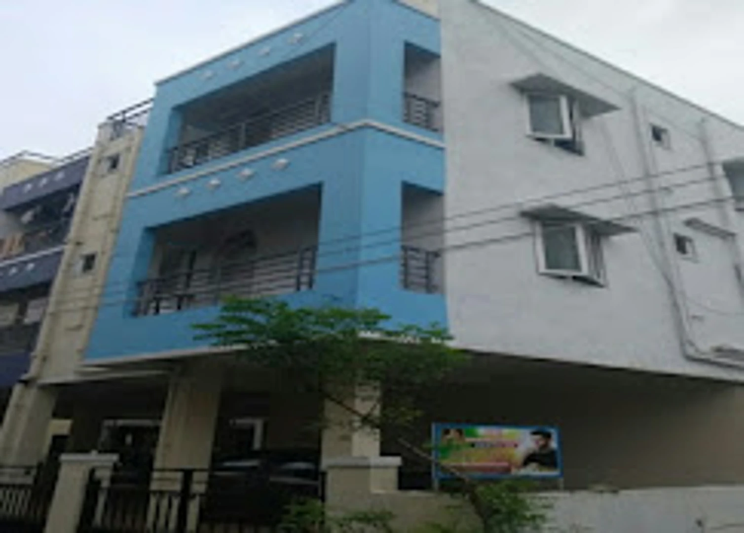 Sri Hanuman gents PG slug — PG accommodation in Thoraipakkam, Chennai