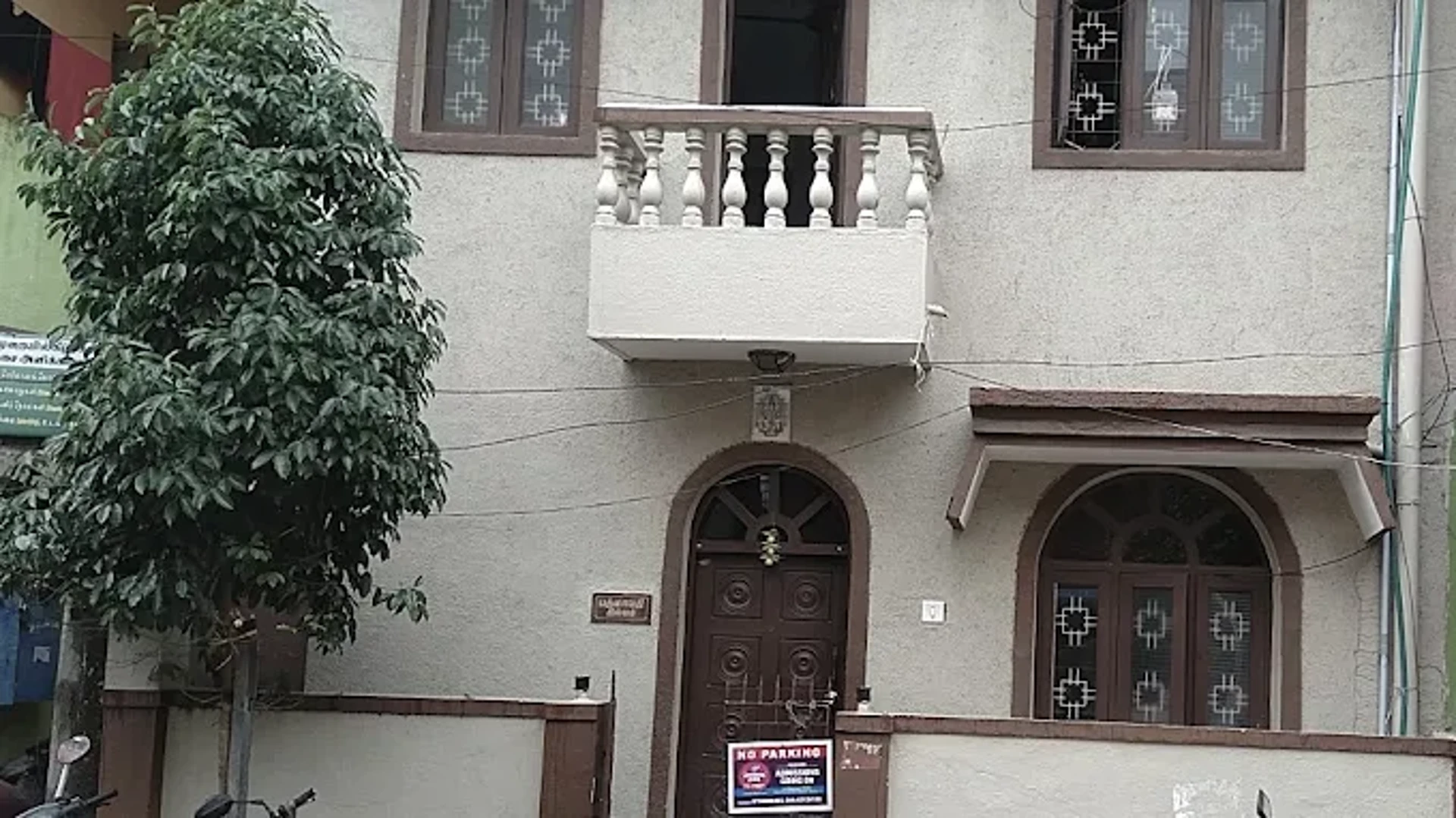 Serenity Avenue Gents PG — PG accommodation in Chennai, Mylapore